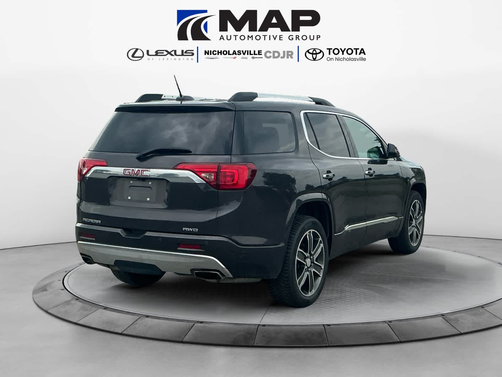 2018 GMC Acadia Denali