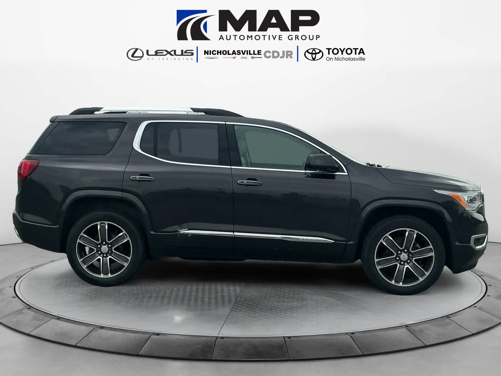 2018 GMC Acadia Denali