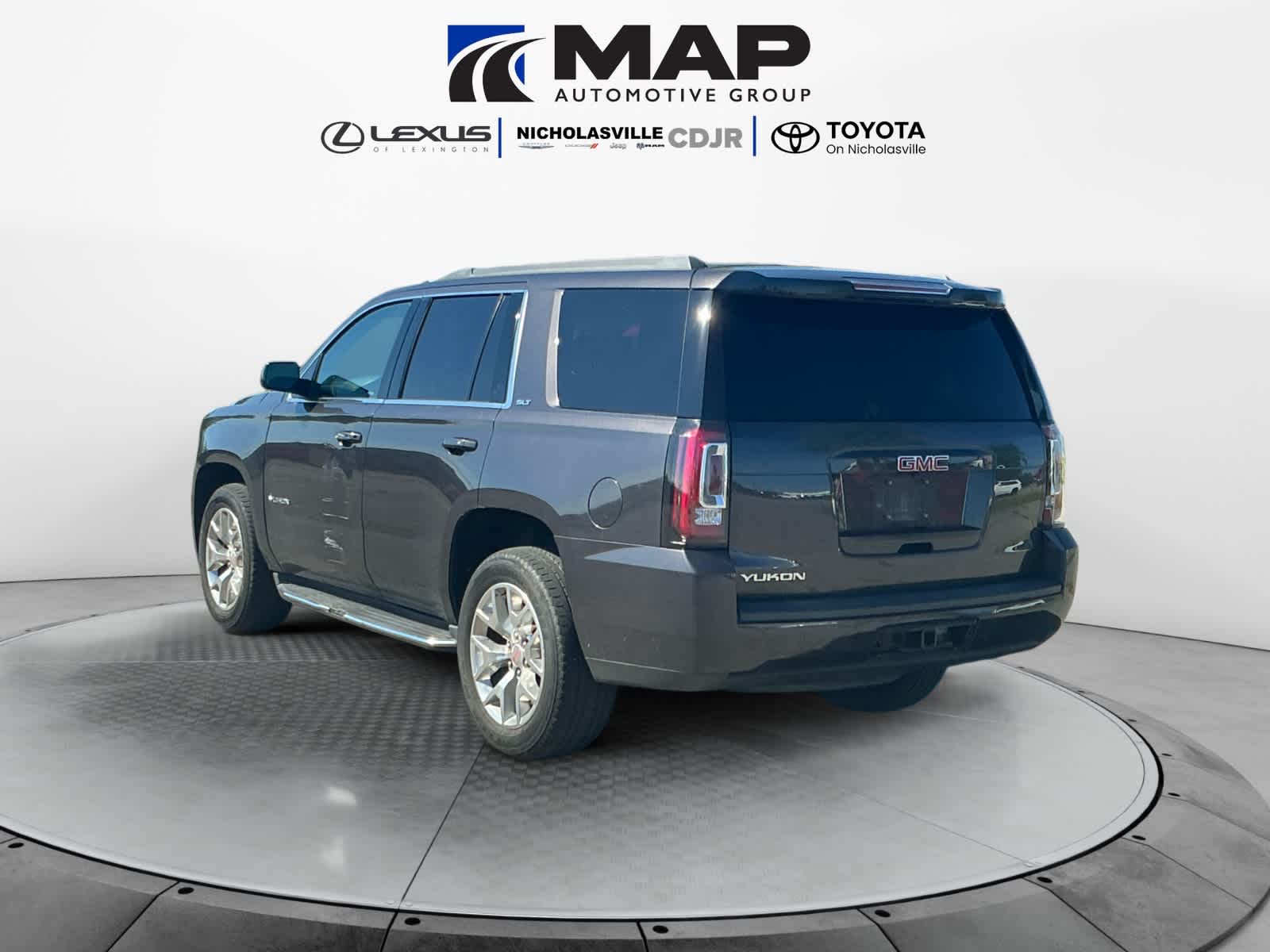 2017 GMC Yukon SLT