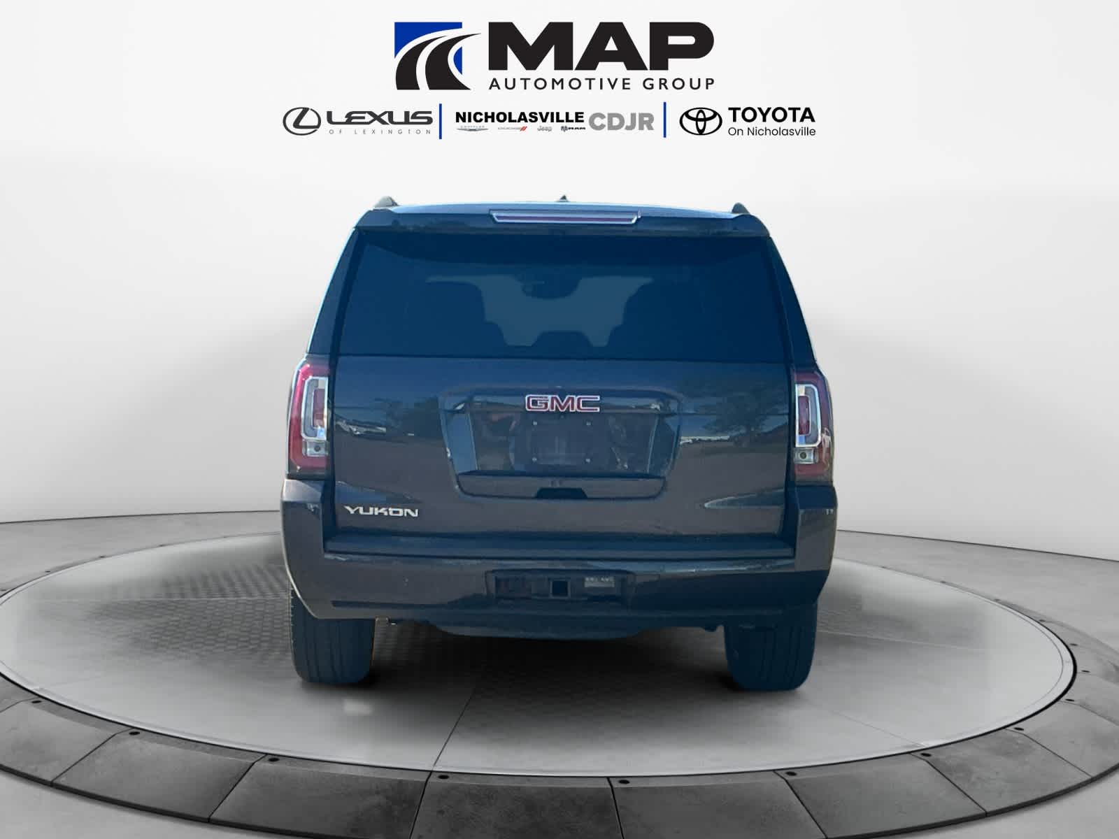 2017 GMC Yukon SLT