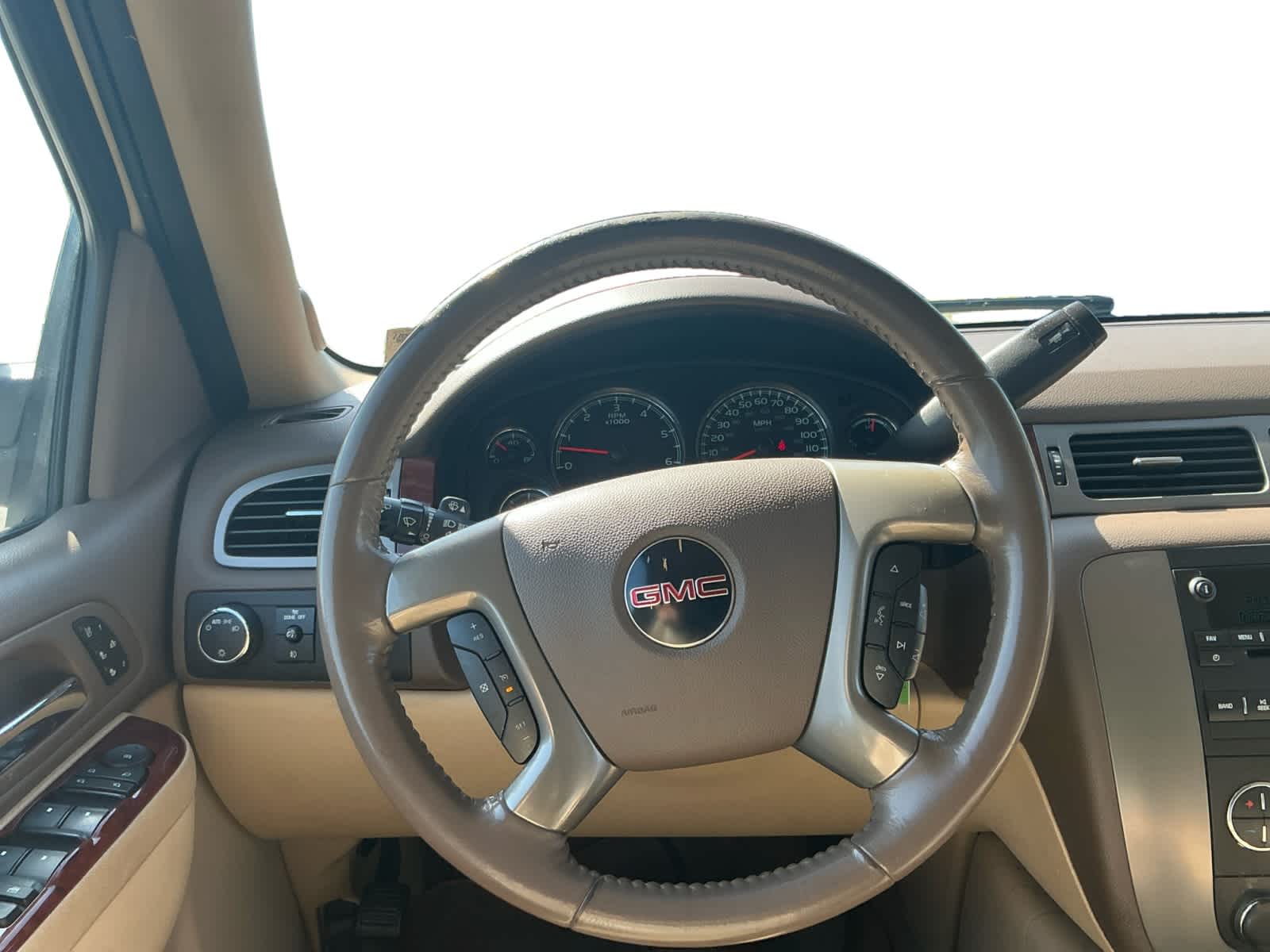 2011 GMC Yukon SLT