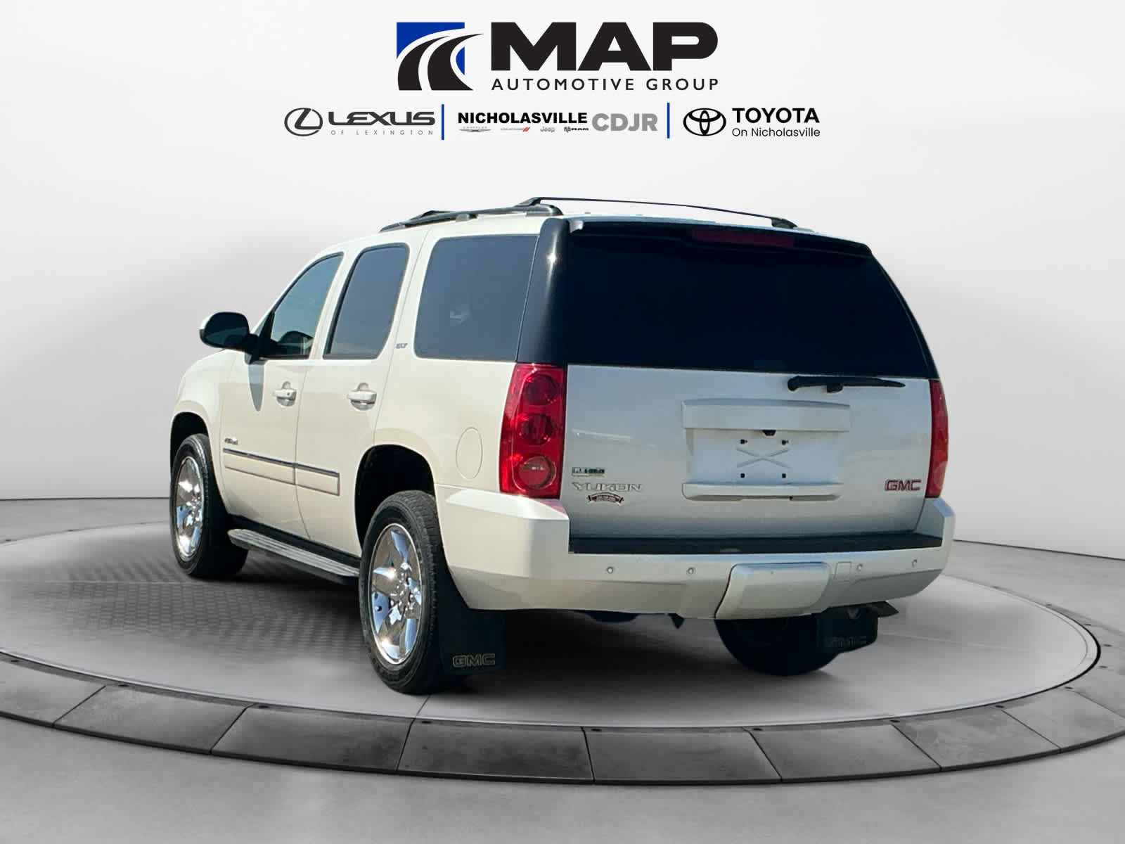 2011 GMC Yukon SLT