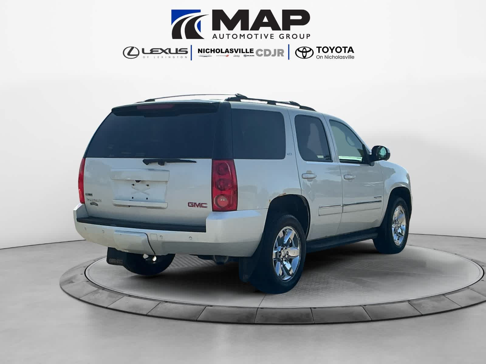 2011 GMC Yukon SLT