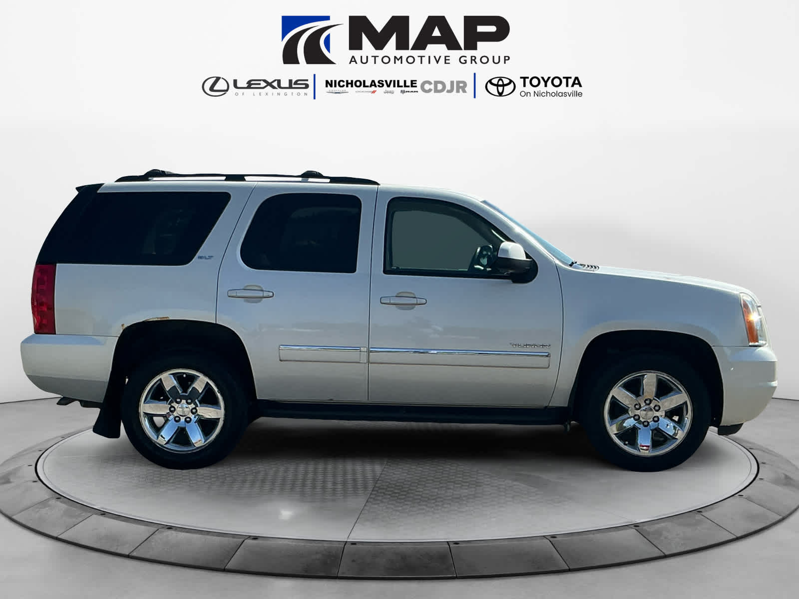 2011 GMC Yukon SLT