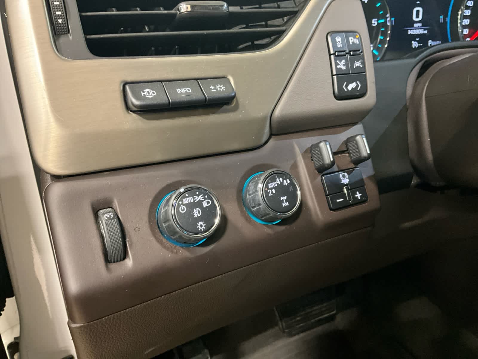 2017 GMC Yukon Denali Denali