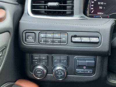 2024 GMC Yukon 4WD Denali Ultimate