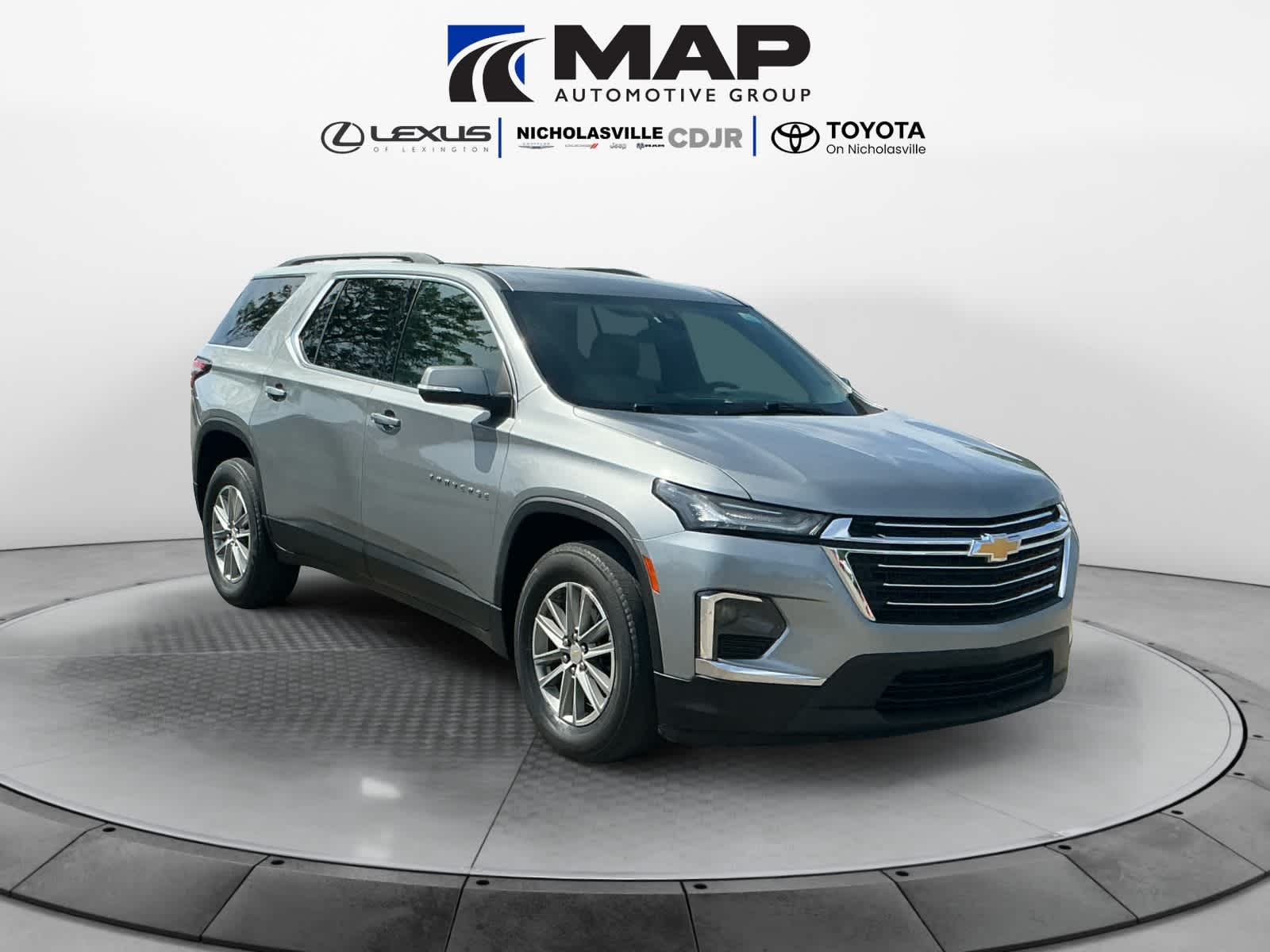 2023 Chevrolet Traverse AWD LT Cloth