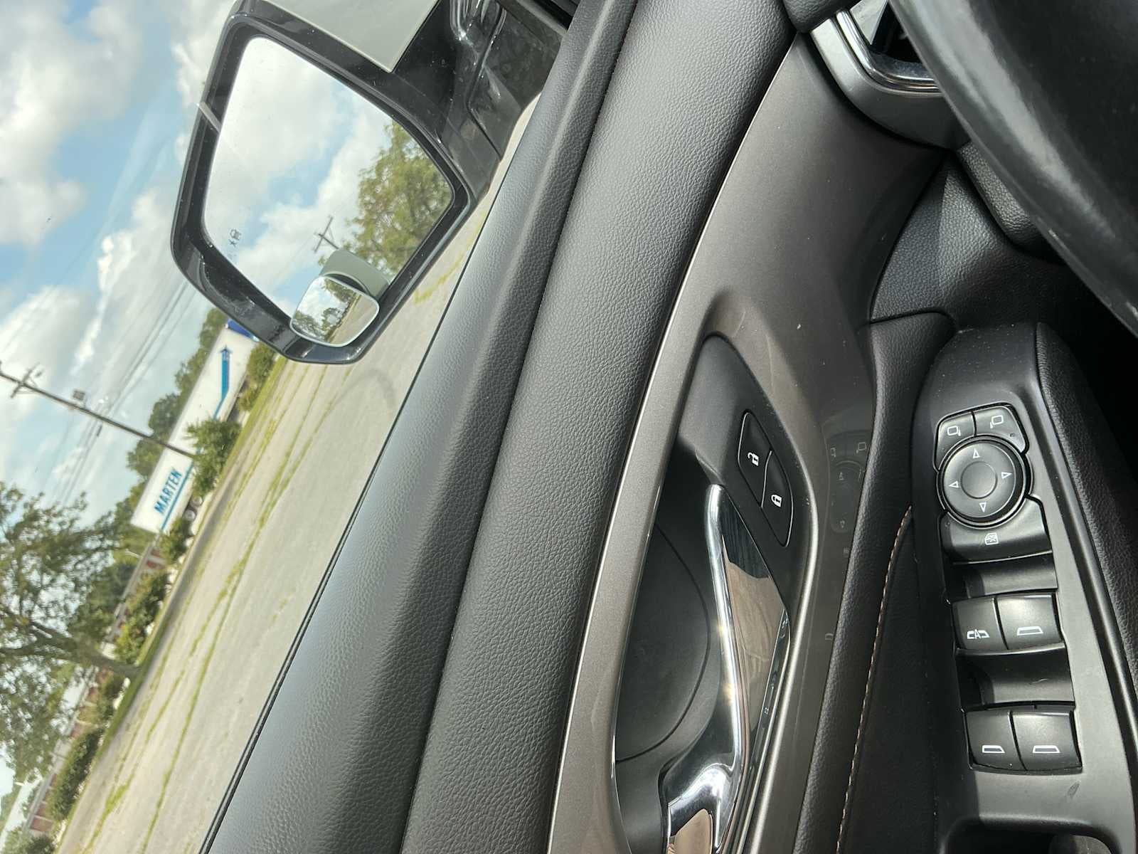 2018 Chevrolet Traverse LT Leather