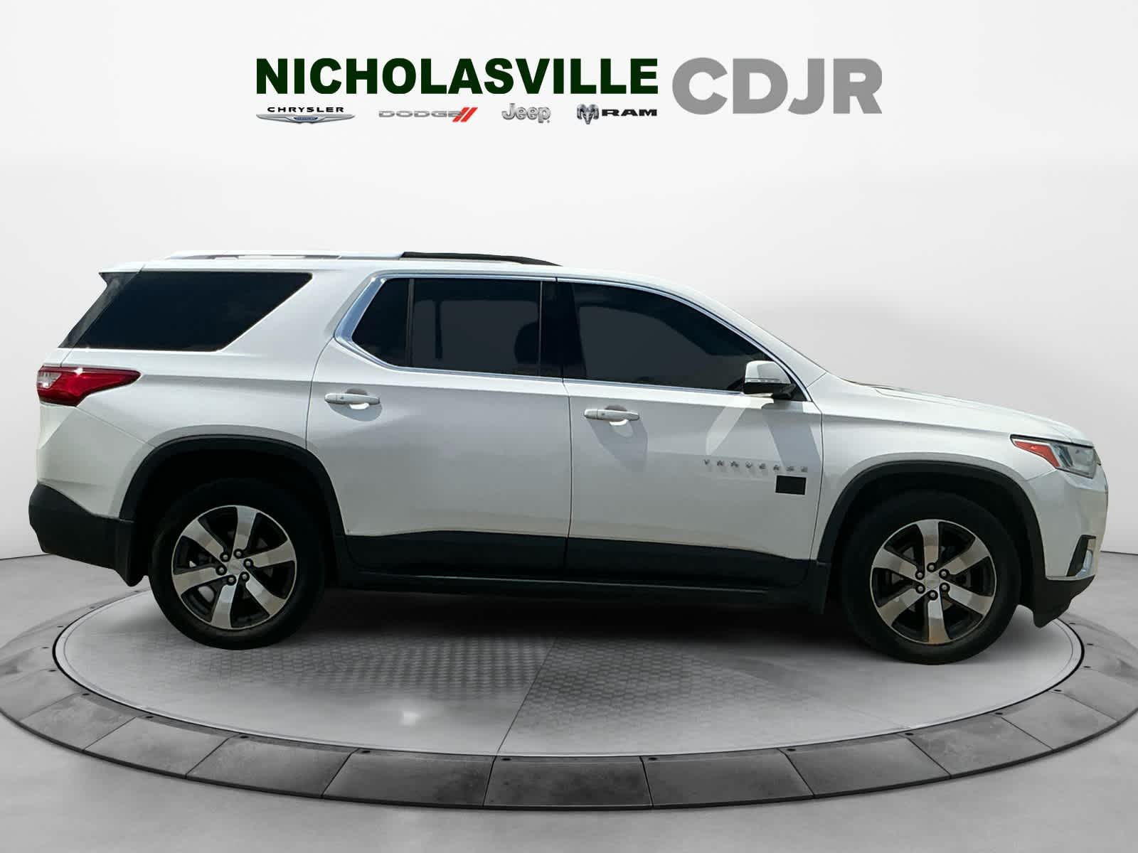 2018 Chevrolet Traverse LT Leather