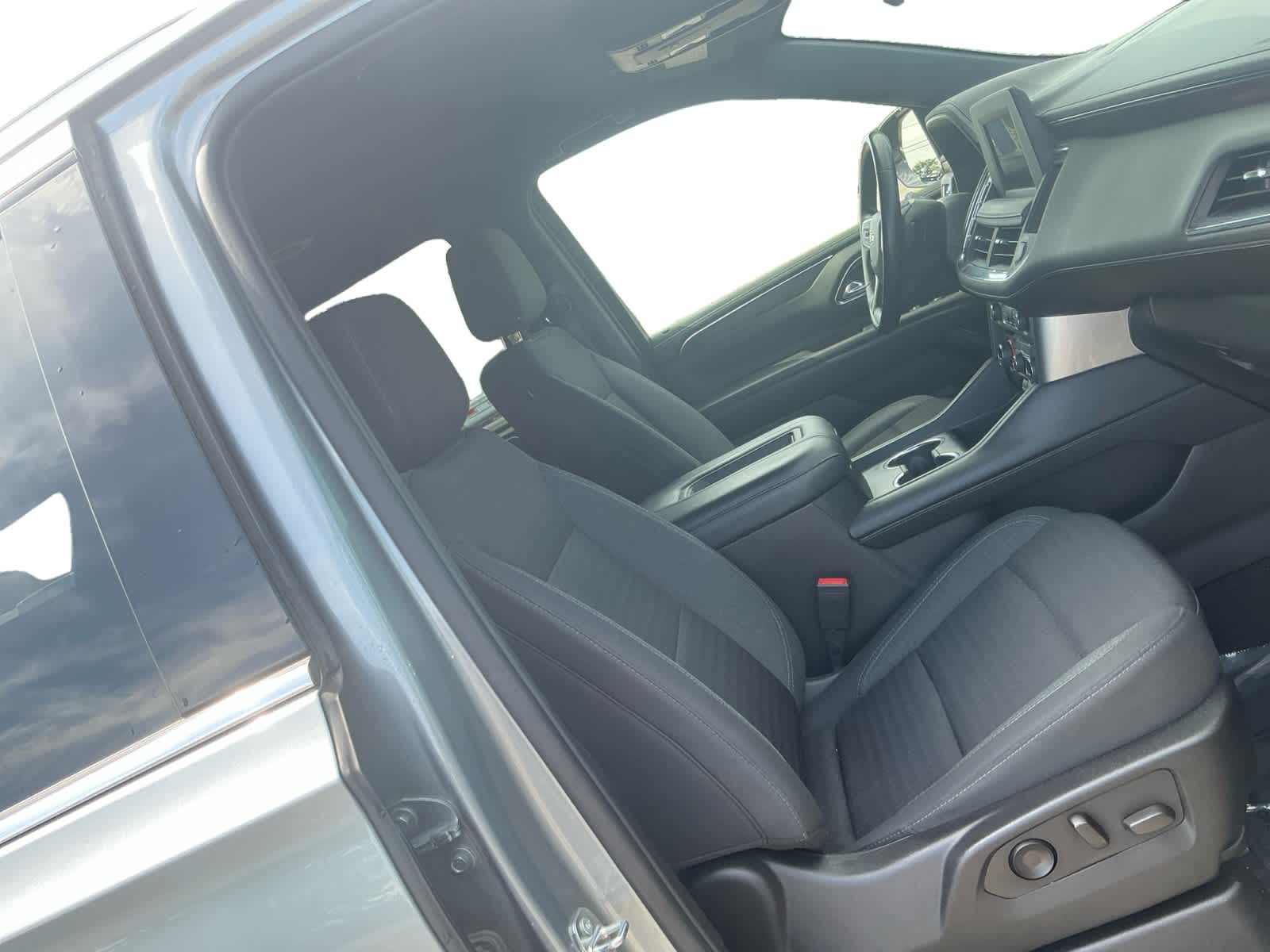 2023 Chevrolet Tahoe 4WD LS