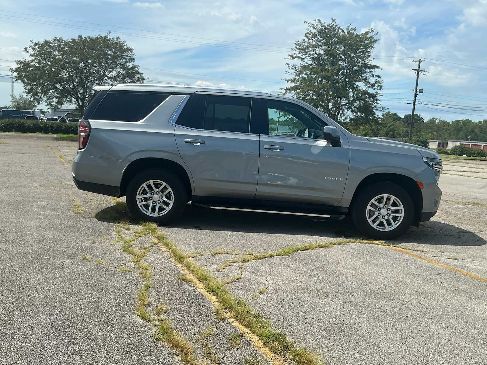 2023 Chevrolet Tahoe 4WD LS