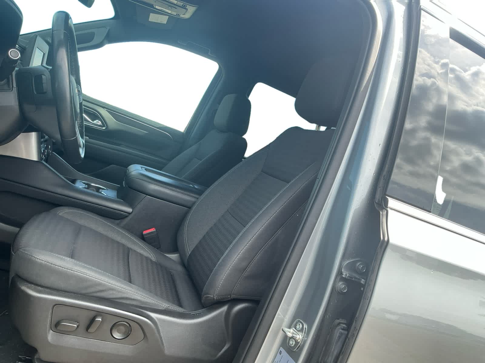 2023 Chevrolet Tahoe 4WD LS