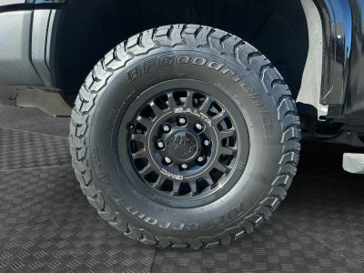 2025 GMC Sierra 2500HD 4WD Crew Cab Standard Bed AT4X