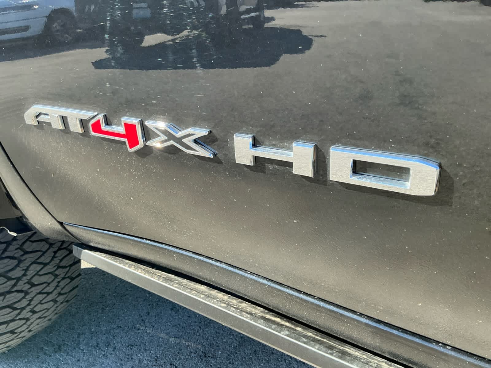 2025 GMC Sierra 2500HD 4WD Crew Cab Standard Bed AT4X