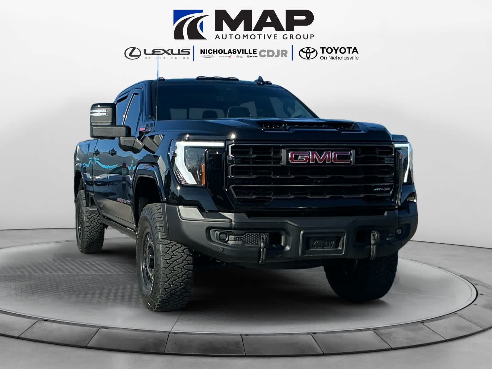2025 GMC Sierra 2500HD 4WD Crew Cab Standard Bed AT4X