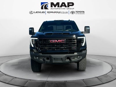 2025 GMC Sierra 2500HD 4WD Crew Cab Standard Bed AT4X