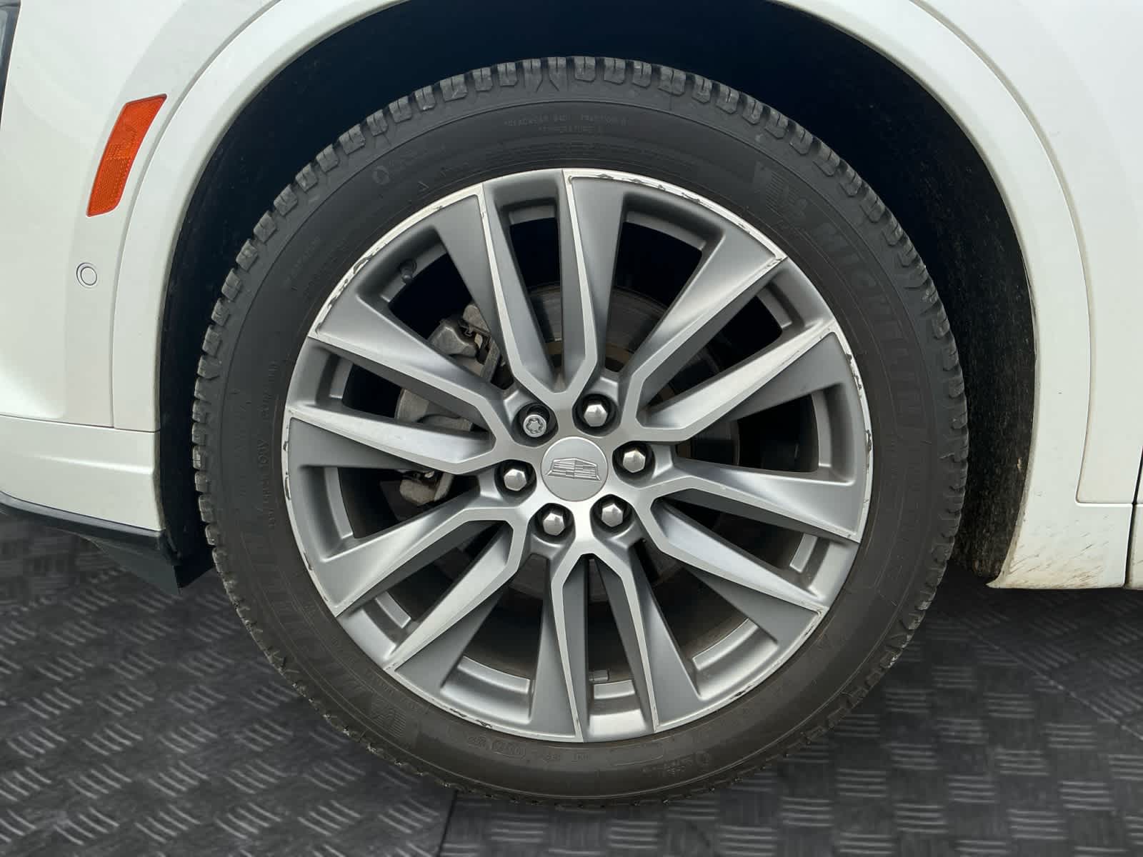 2020 Cadillac XT6 AWD Sport