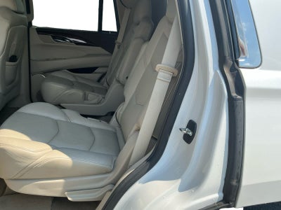 2016 Cadillac Escalade Luxury Collection