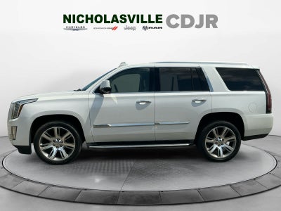 2016 Cadillac Escalade Luxury Collection