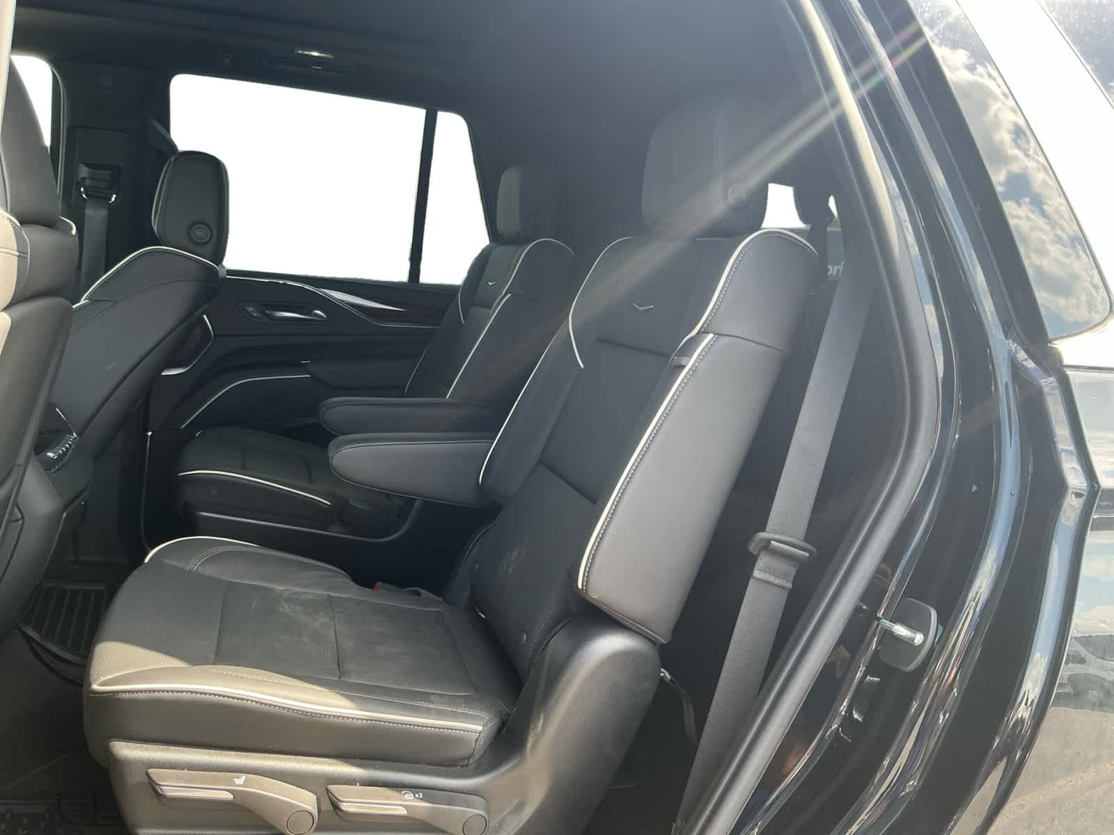 2022 Cadillac Escalade 4WD Premium Luxury