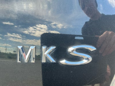 2011 Lincoln MKS 4dr Sdn 3.7L FWD