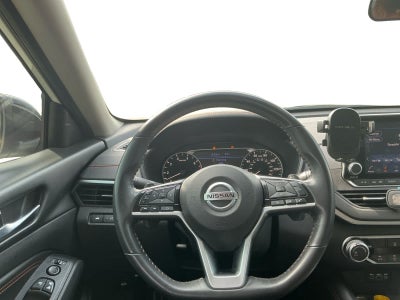 2021 Nissan Altima SR FWD