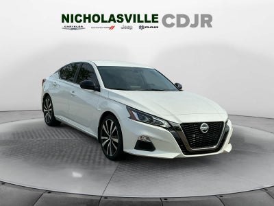 2021 Nissan Altima SR FWD