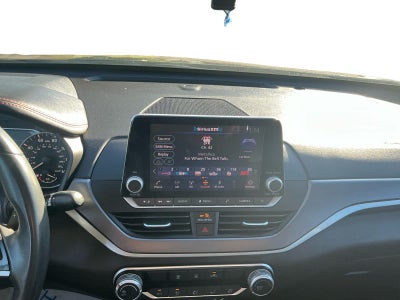 2023 Nissan Altima SR FWD