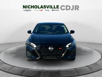 2023 Nissan Altima SR FWD