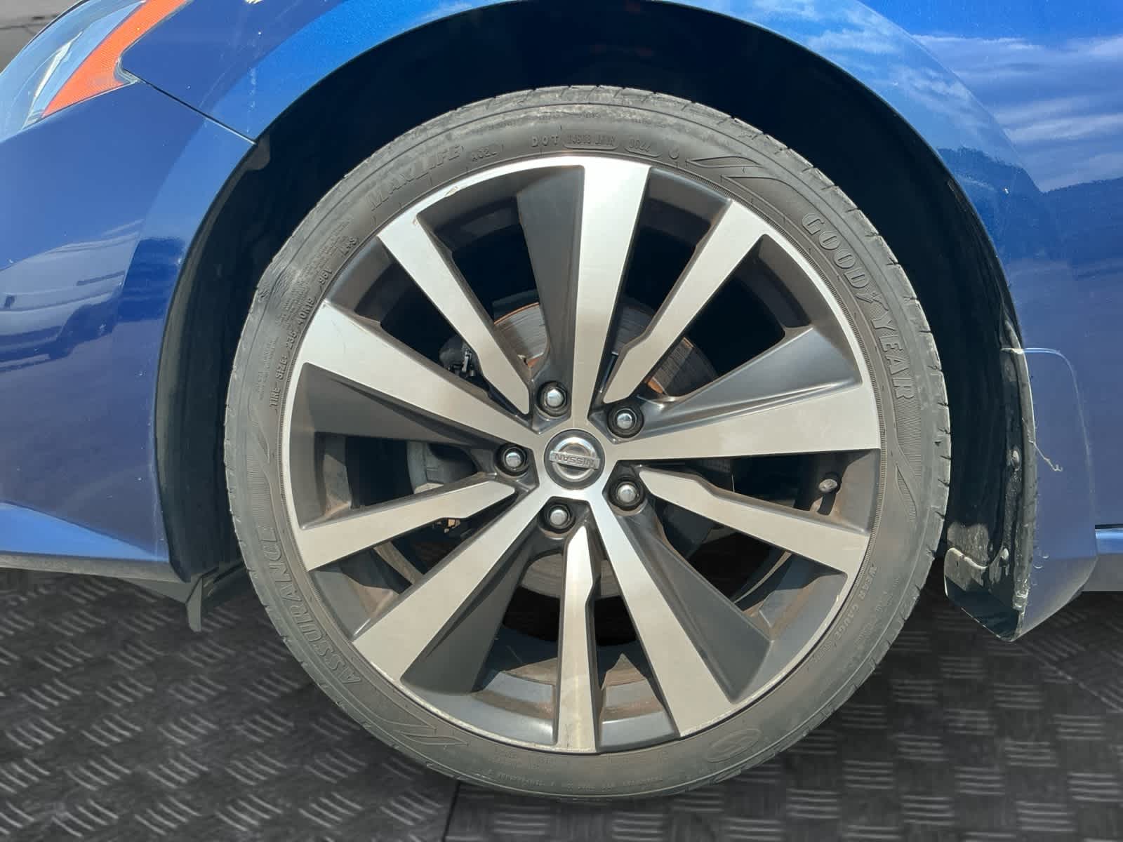 2019 Nissan Altima 2.5 SR