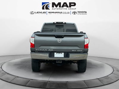 2017 Nissan TITAN XD SV Gas