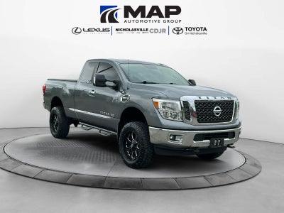 2017 Nissan TITAN XD SV Gas