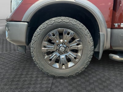 2017 Nissan TITAN Platinum Reserve
