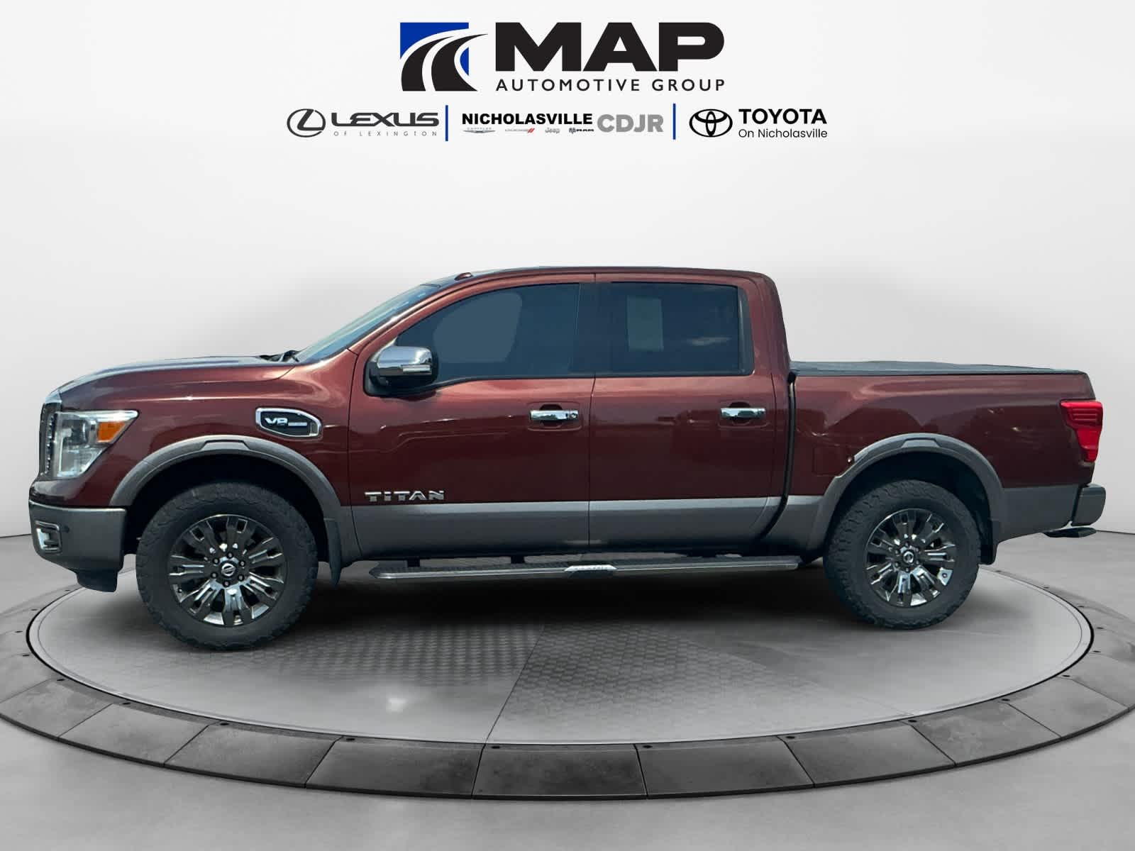 2017 Nissan TITAN Platinum Reserve