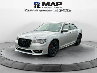2021 Chrysler 300 Touring L AWD