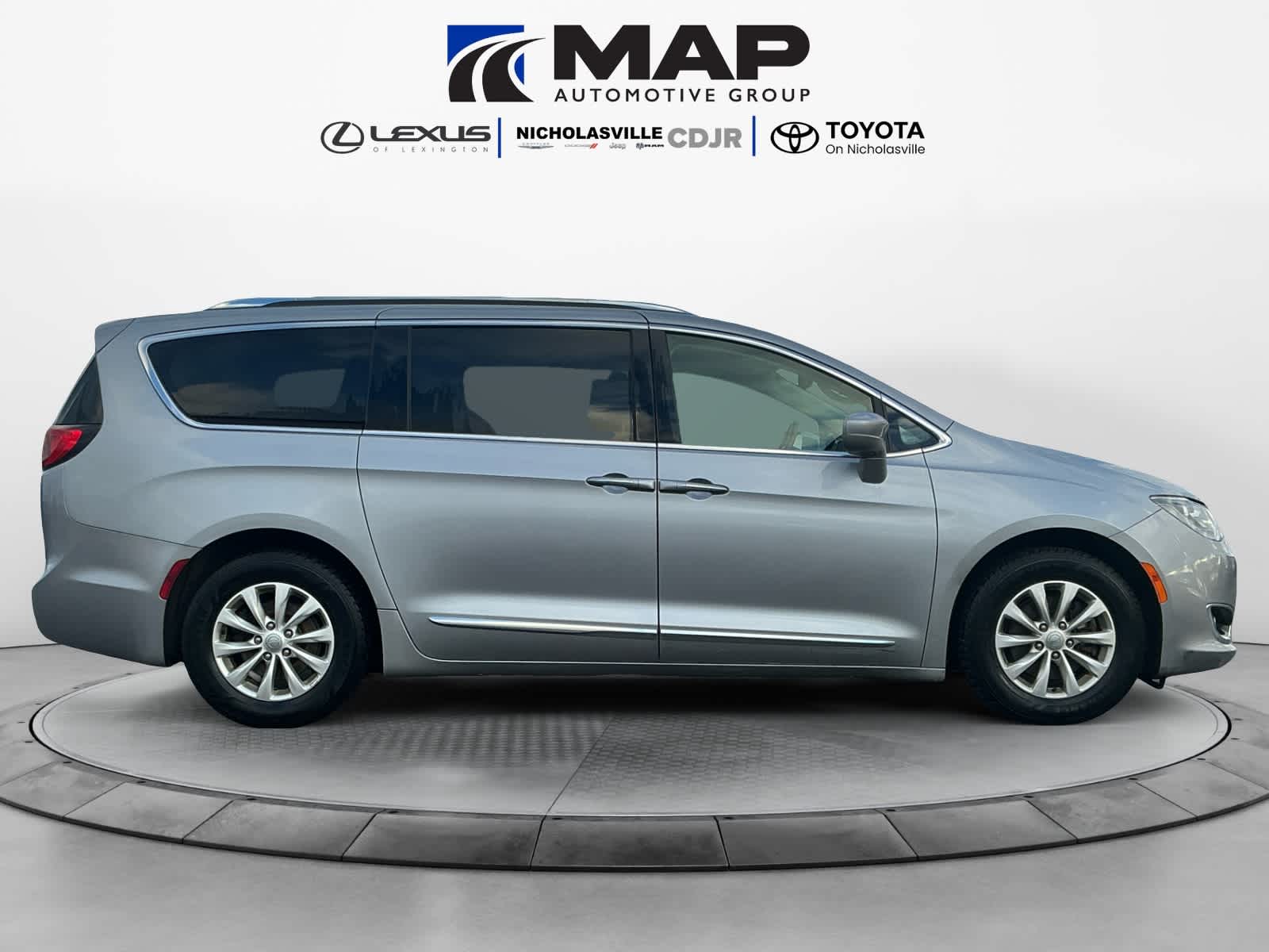 2019 Chrysler Pacifica Touring L