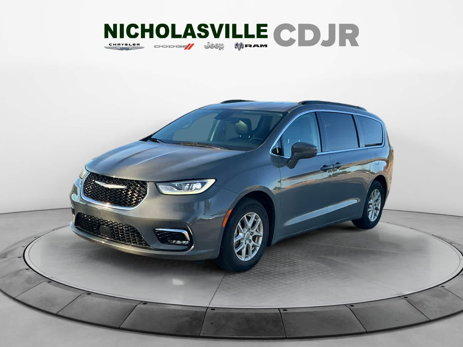 2022 Chrysler Pacifica Touring L