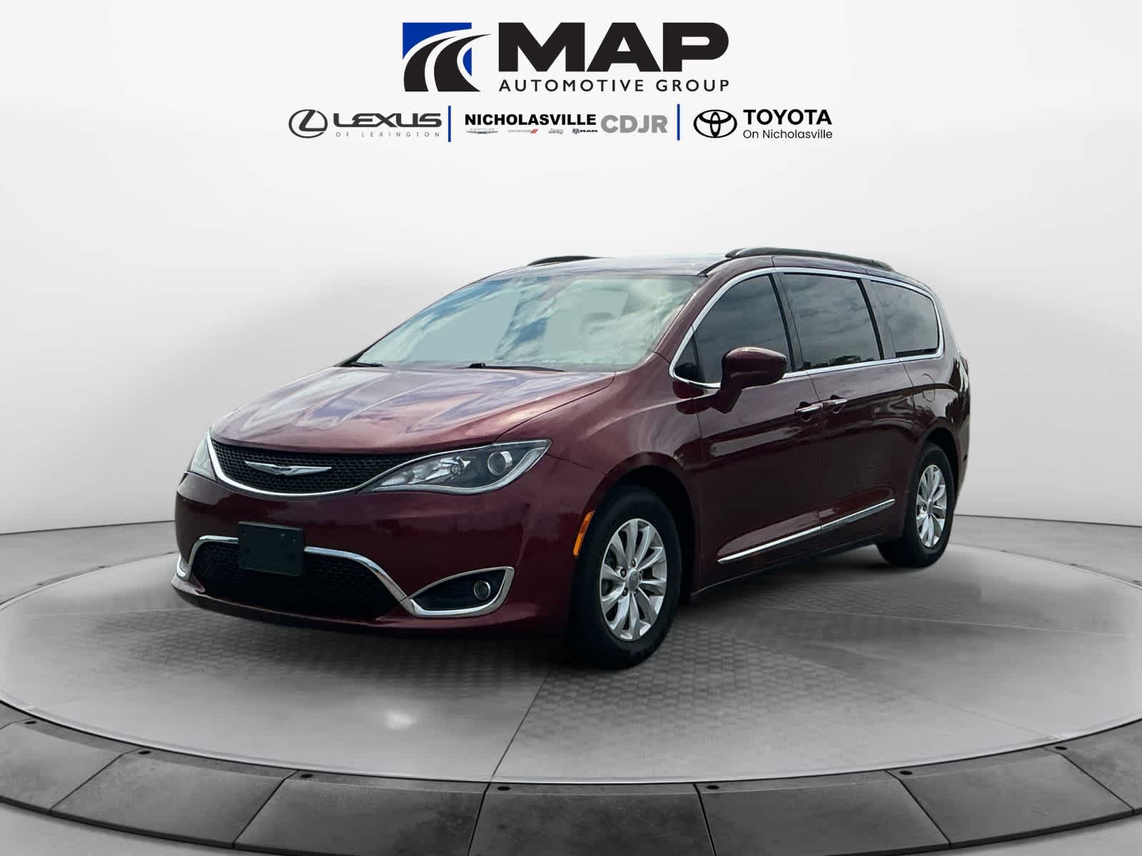 2017 Chrysler Pacifica Touring-L