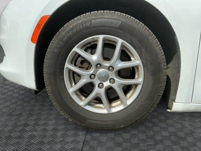 2020 Chrysler Voyager LXI