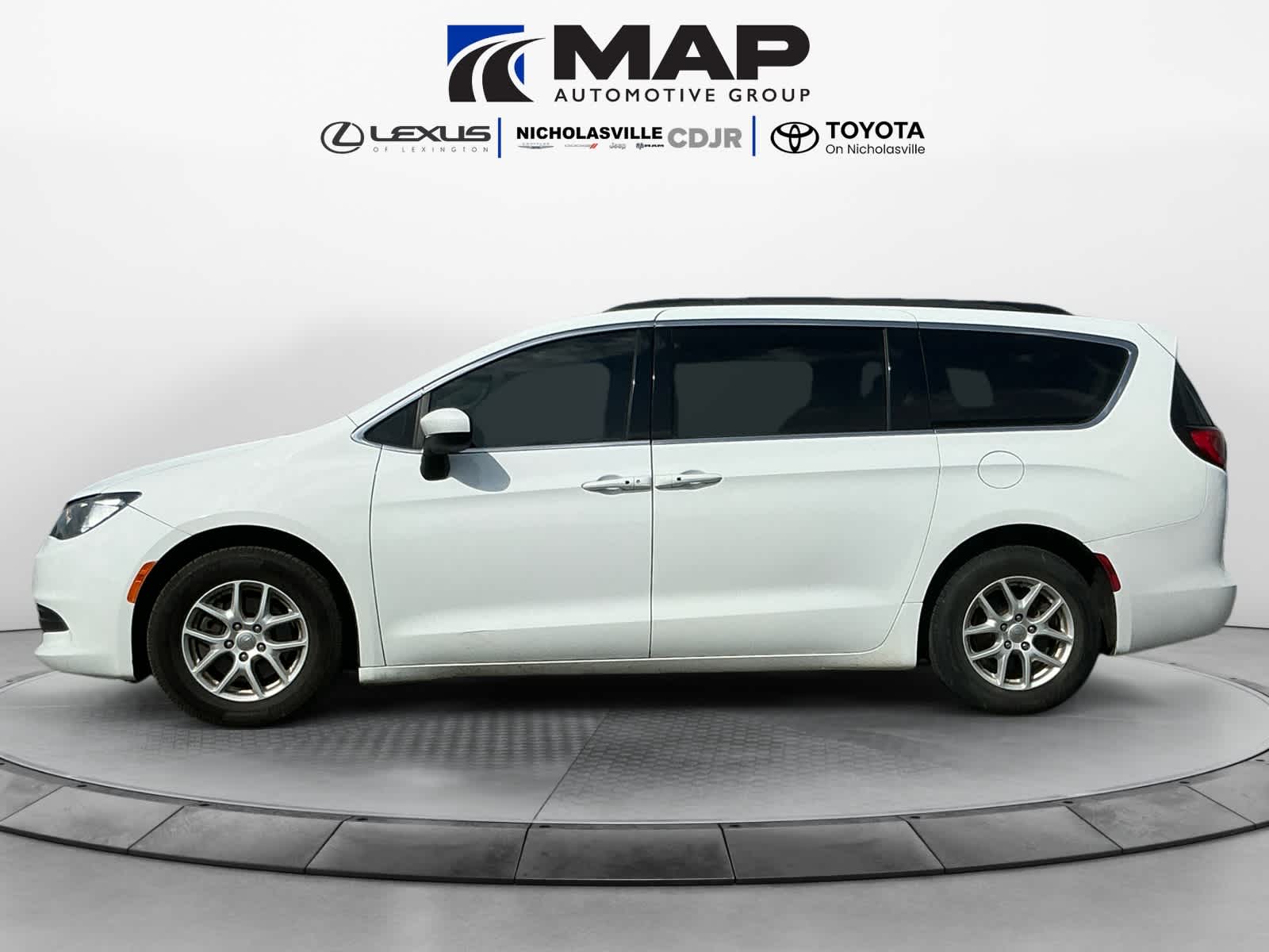 2020 Chrysler Voyager LXI