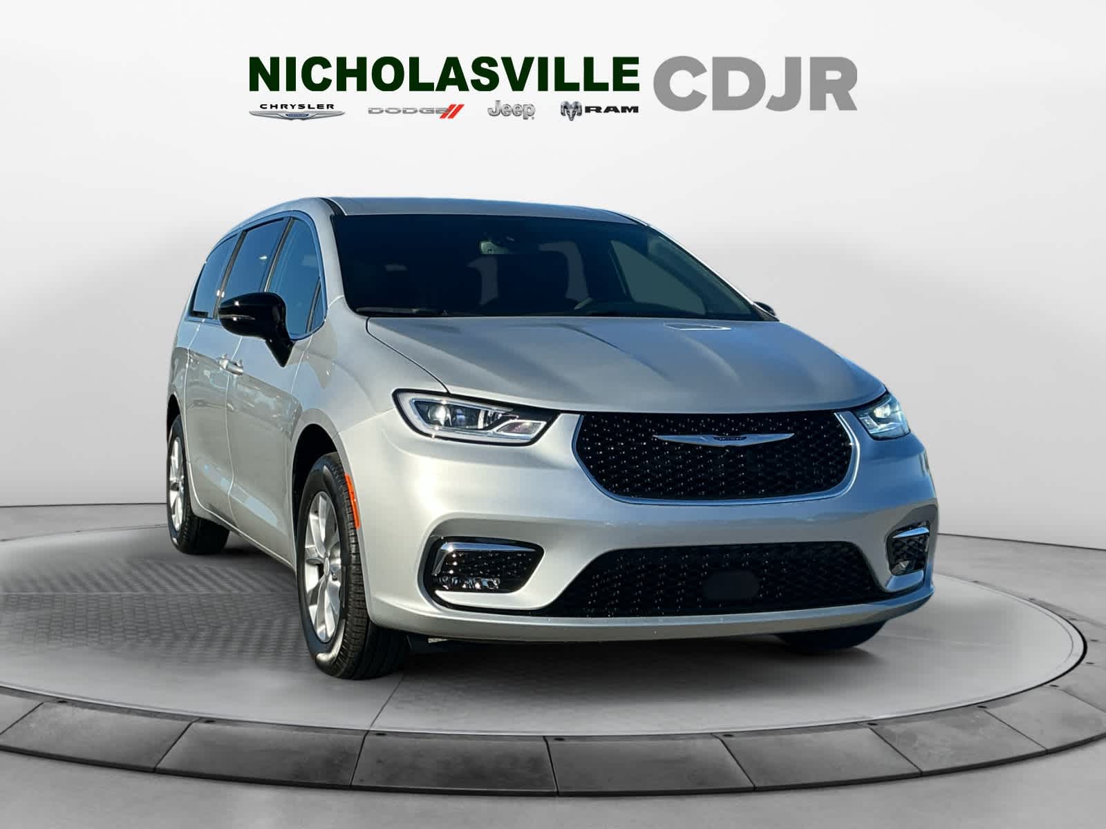 2026 Chrysler Pacifica PACIFICA SELECT AWD