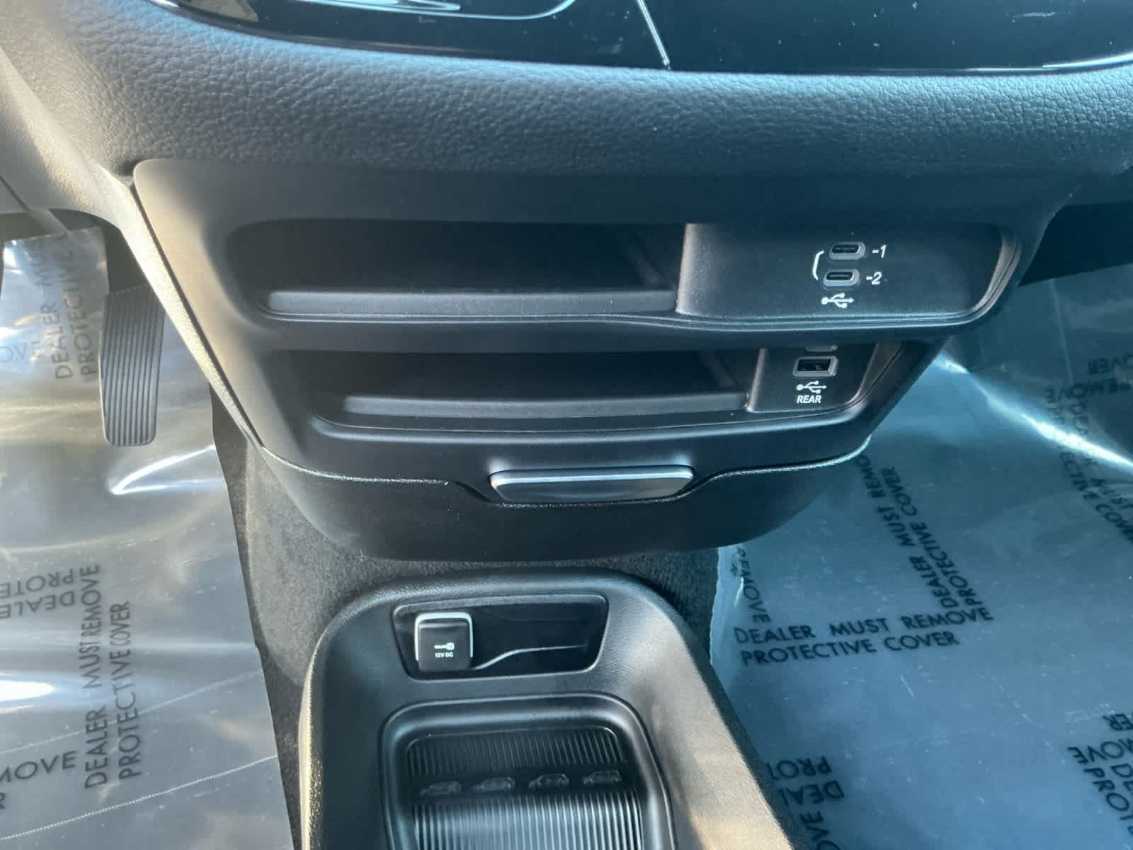 2026 Chrysler Pacifica PACIFICA SELECT AWD