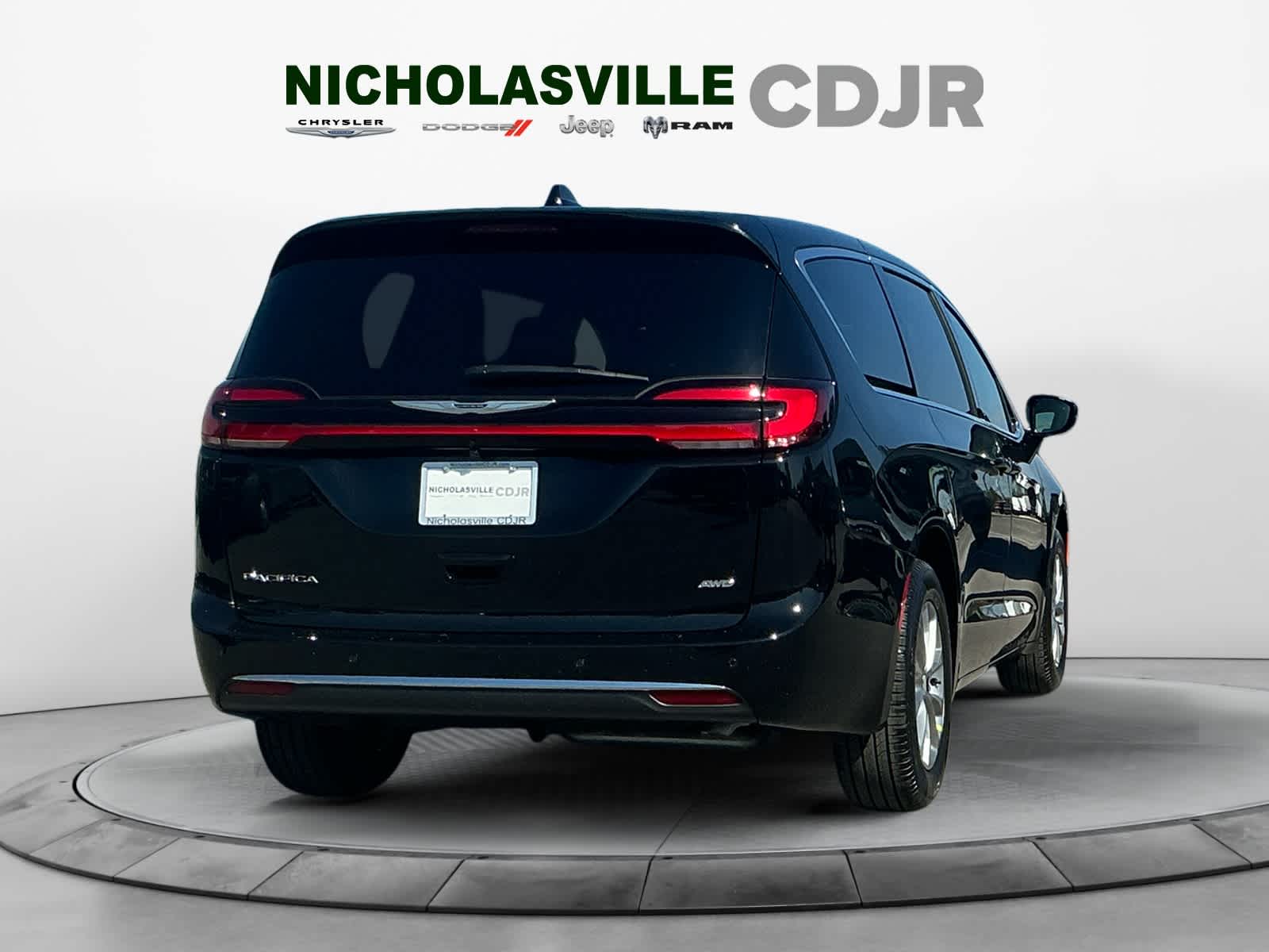 2026 Chrysler Pacifica PACIFICA SELECT AWD