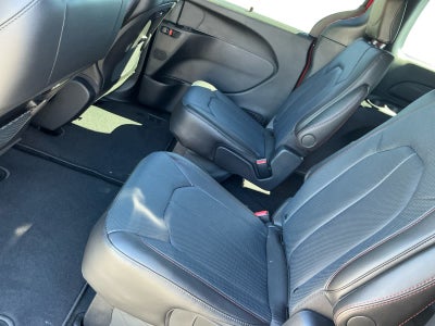 2027 Chrysler Pacifica PACIFICA SELECT AWD