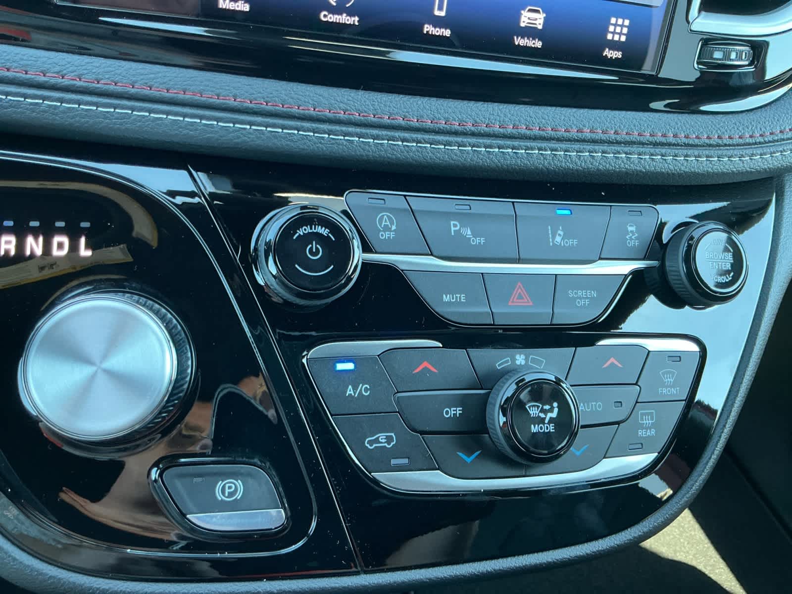 2027 Chrysler Pacifica PACIFICA SELECT AWD