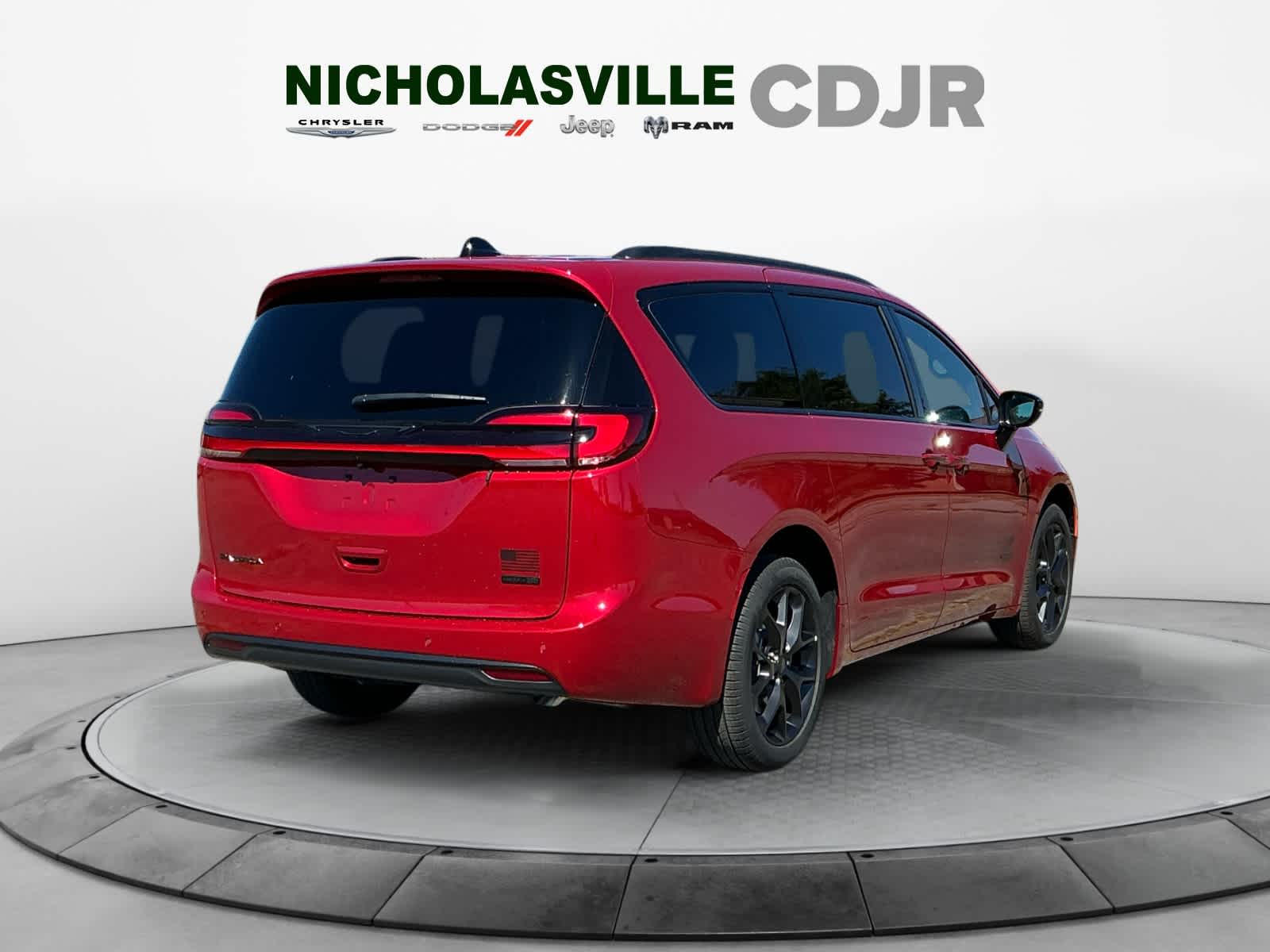 2027 Chrysler Pacifica PACIFICA SELECT AWD