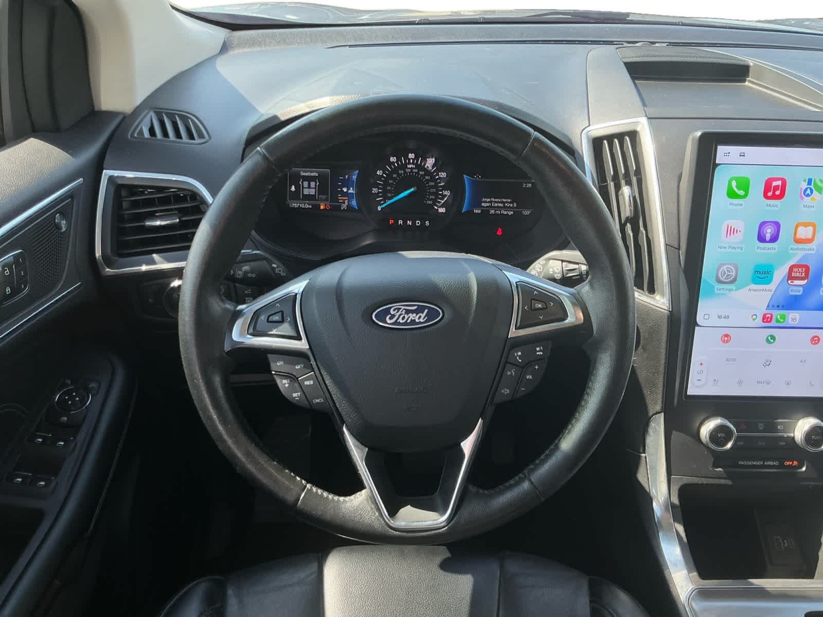 2022 Ford Edge Titanium