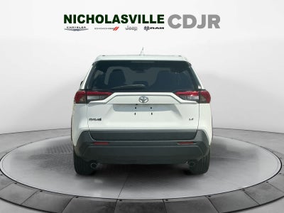 2022 Toyota RAV4 LE