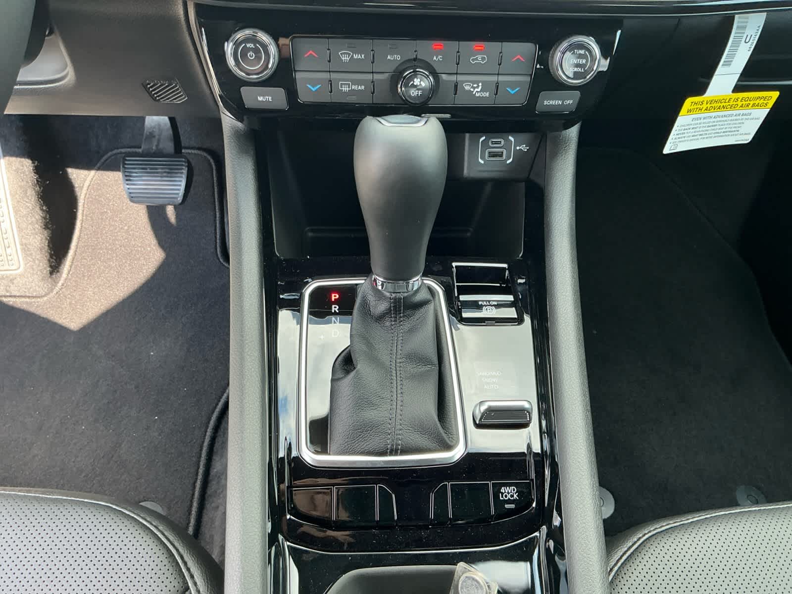 2025 Jeep Compass COMPASS LIMITED 4X4