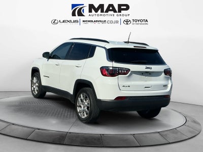 2022 Jeep Compass Latitude Lux 4x4